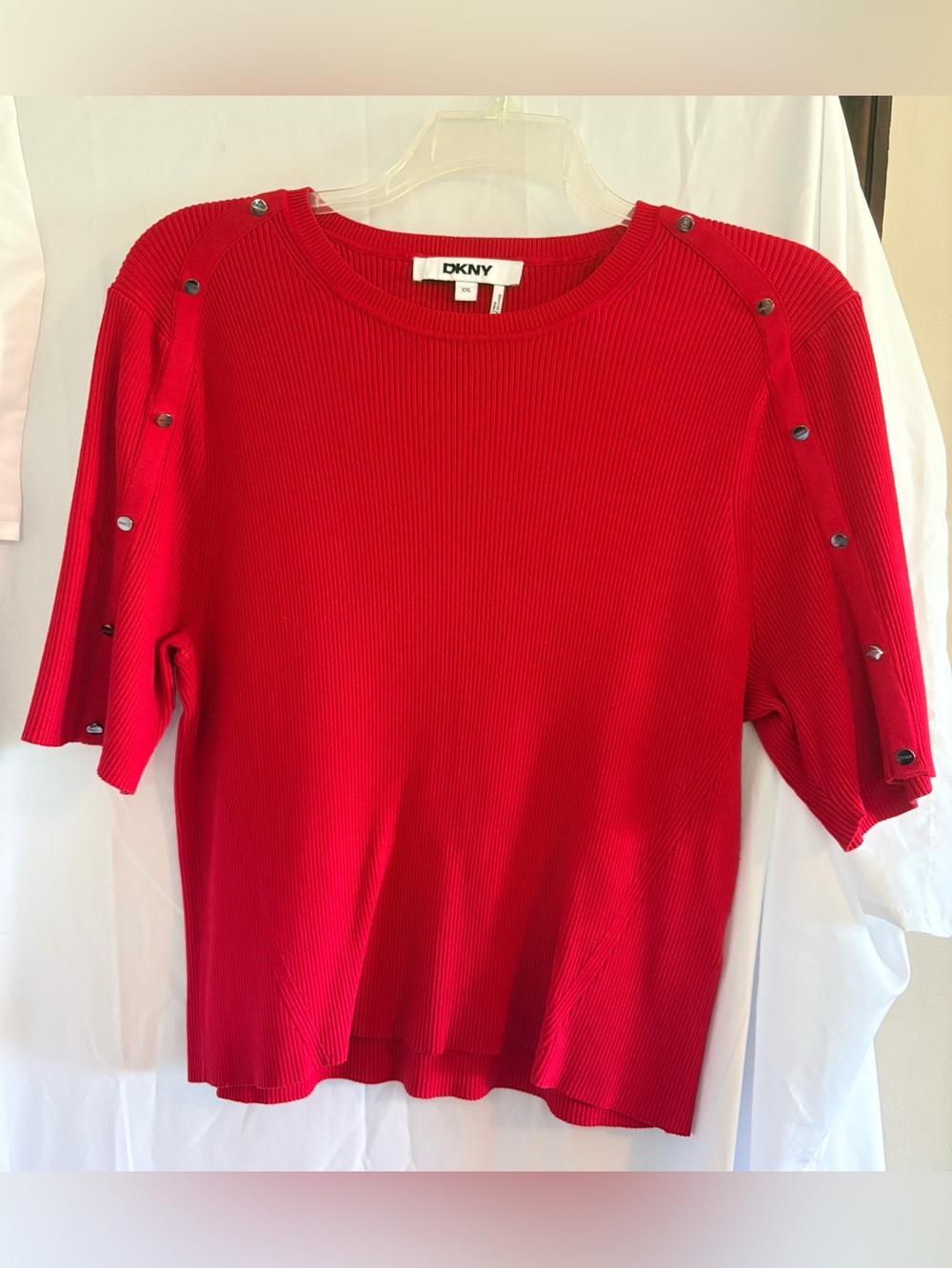 DKNY Red Ribbed Short-Sleeve Snap-Shoulder Top